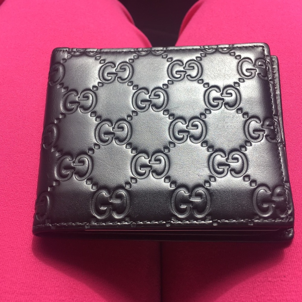 Gucci wallet